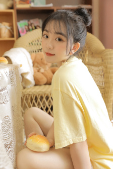 耳朵里面好痛怎么回事